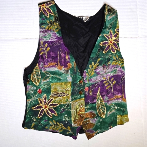No brand Jackets & Blazers - VTG Button Up Floral Vest